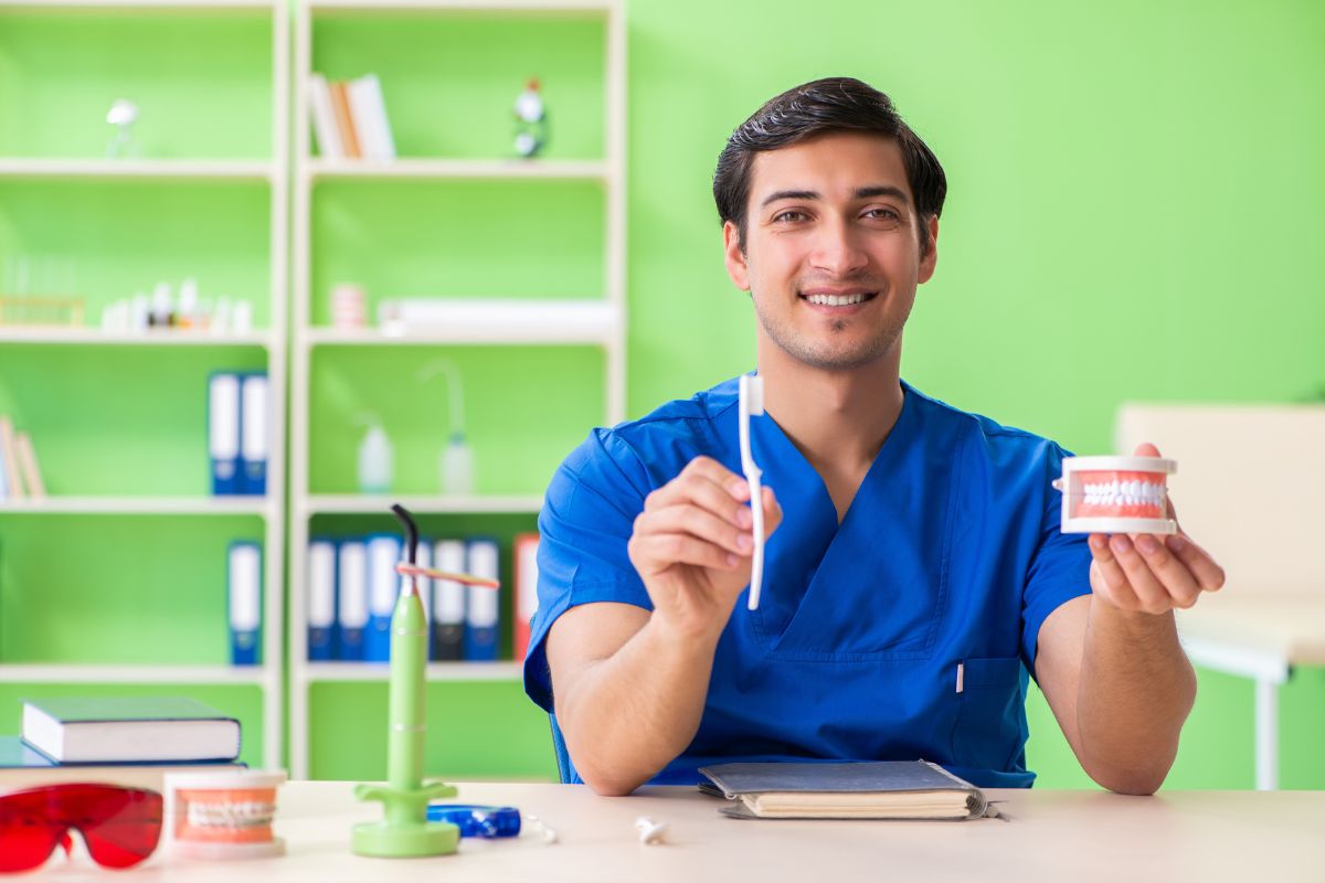 5 Things to Look for in a New Toothbrush